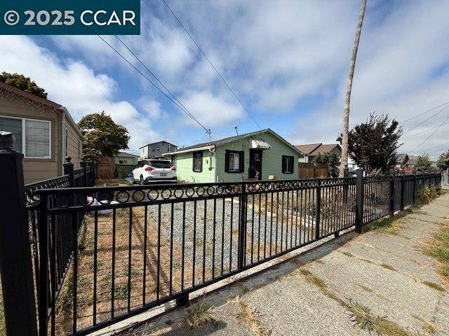 San Pablo, CA 94806,1616 Pine Ave