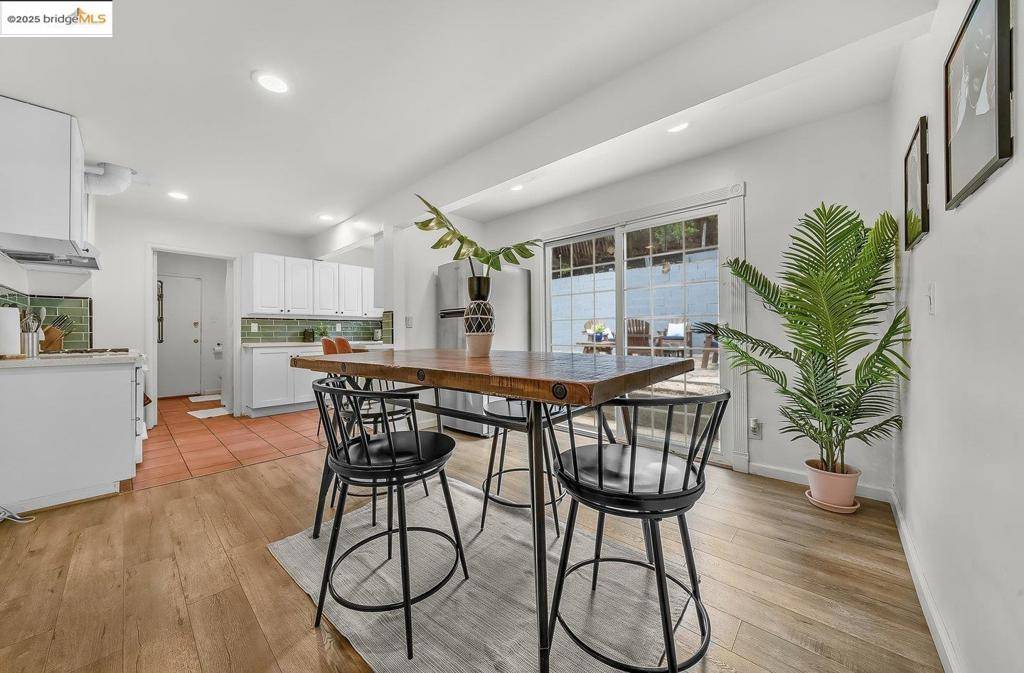 Oakland, CA 94601,2162 35th Avenue