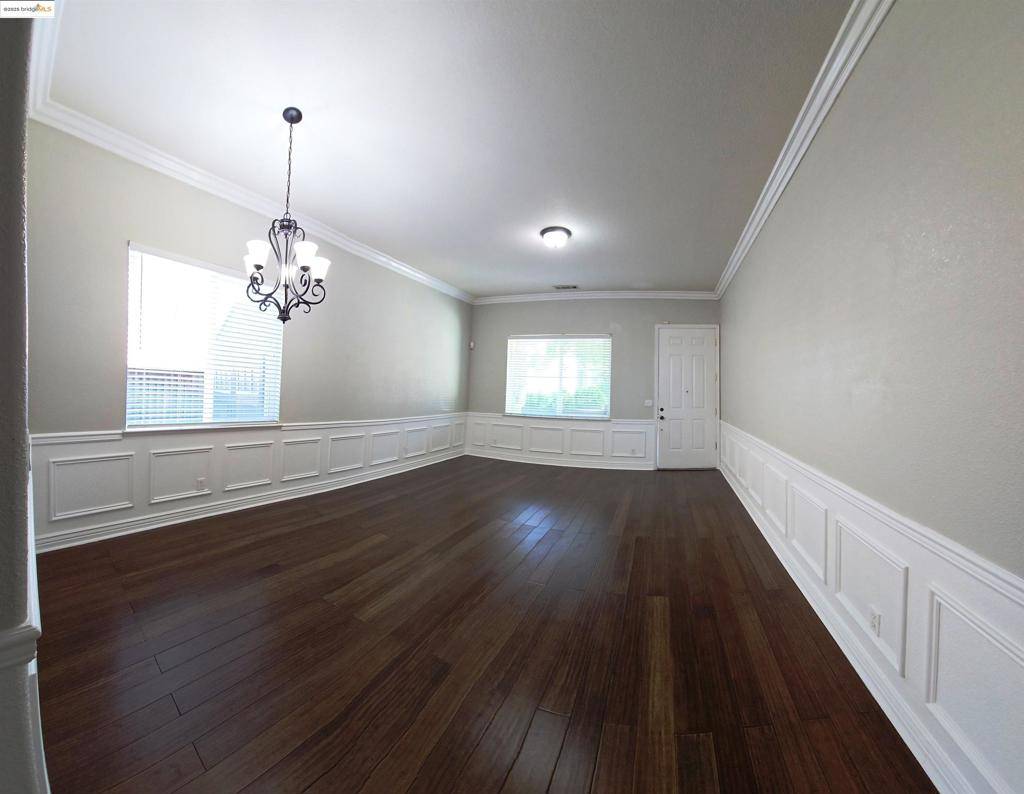Pittsburg, CA 94565,462 Windwood Dr