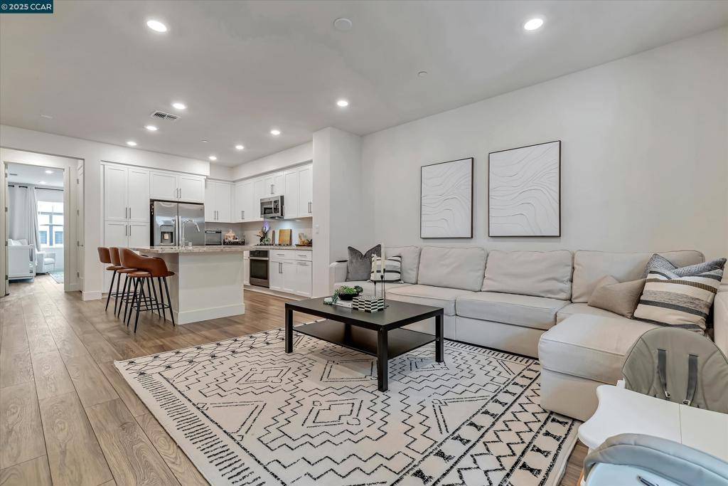 San Ramon, CA 94583,39103 Via Vicenza