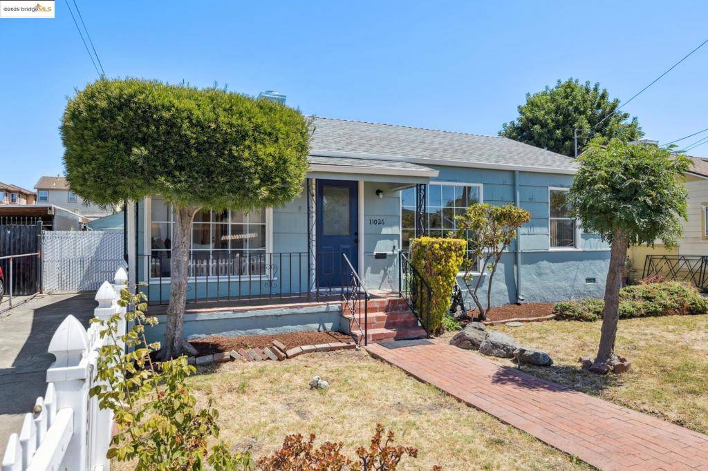 Oakland, CA 94603,11026 Robledo Dr