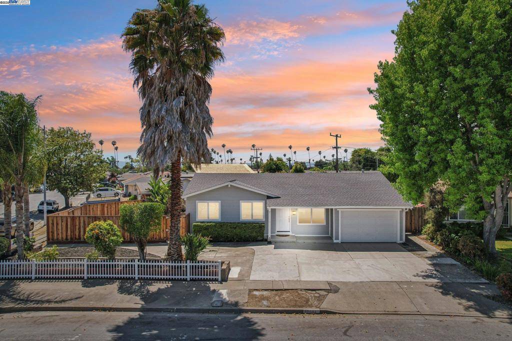 Fremont, CA 94538,39681 Sundale Dr