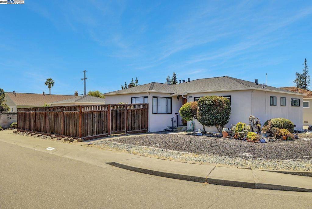 Castro Valley, CA 94546,20009 Catalina Dr