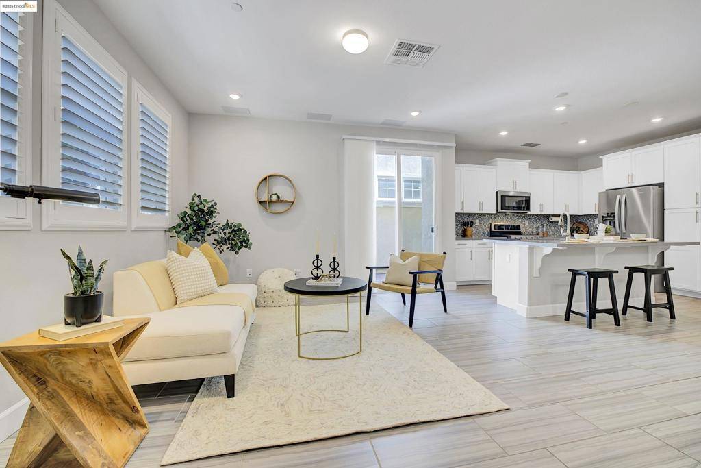 Hayward, CA 94545,24237 Nora Cir
