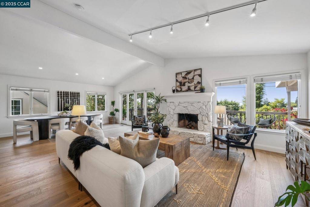 Oakland, CA 94618,58 Buckeye Ave