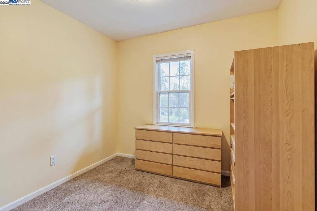 Oakland, CA 94607,2530 Market St