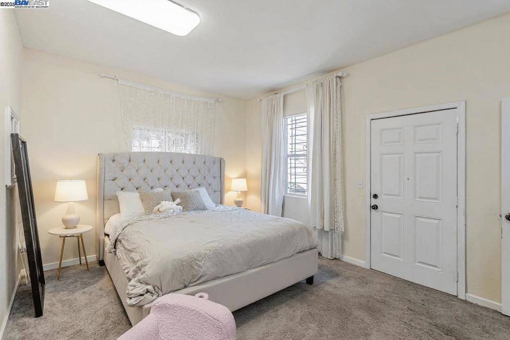 Oakland, CA 94607,2530 Market St