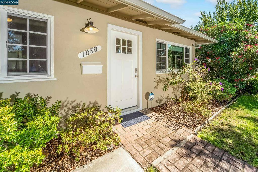 San Leandro, CA 94577,1058 Victoria Ave