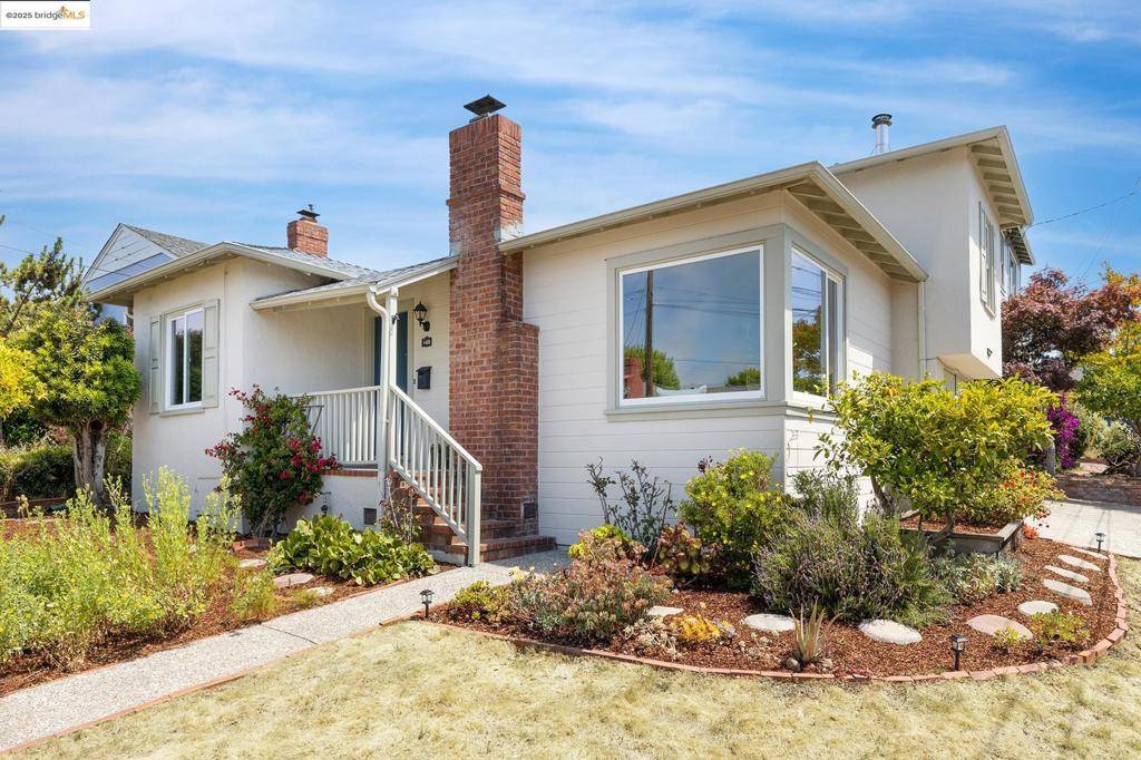 Berkeley, CA 94702,1420 Catherine Dr