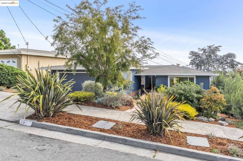 El Cerrito, CA 94530,6934 Fairview Dr