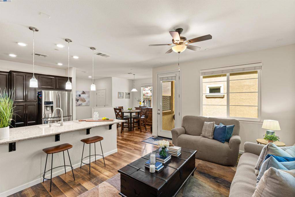 Fair Oaks, CA 95628,6505 Brando Loop