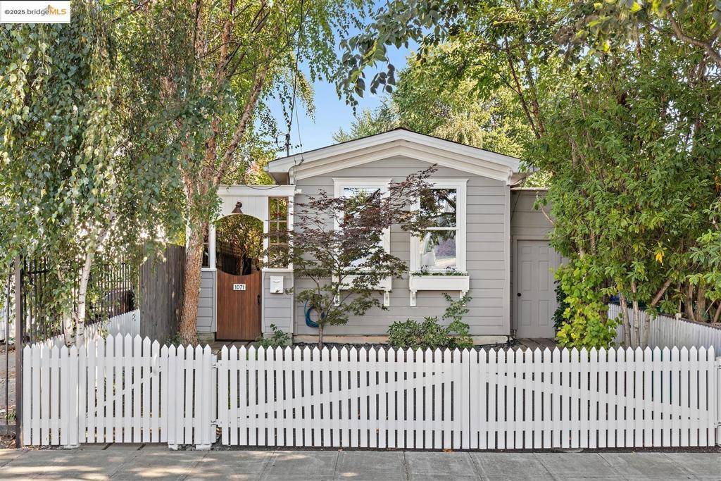 Oakland, CA 94608,1071 55Th St