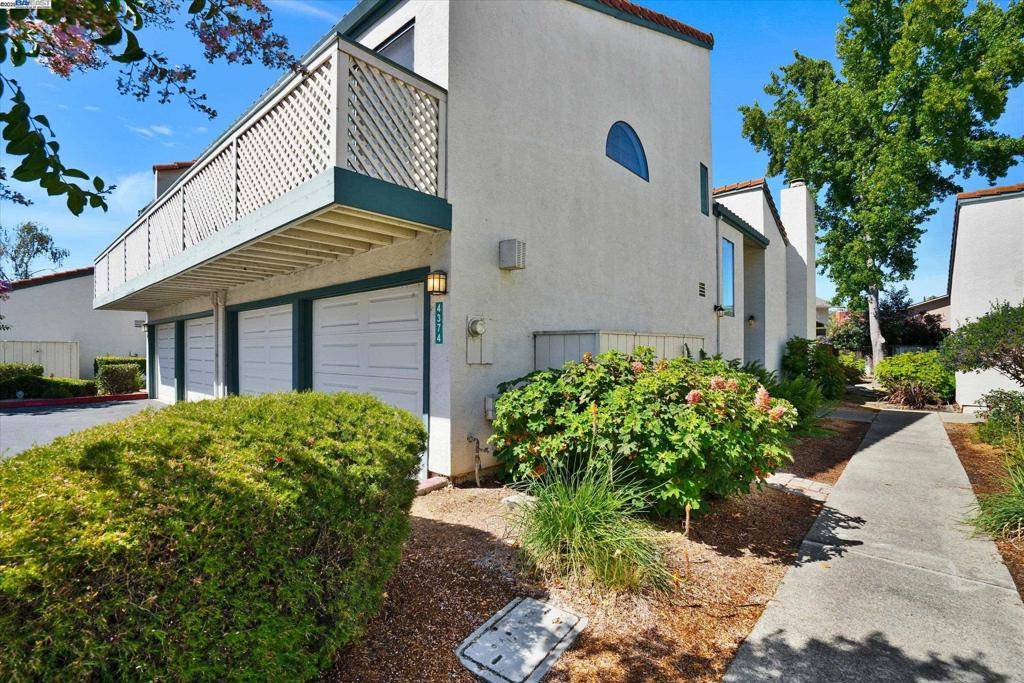 Pleasanton, CA 94566,4374 Valley Ave #D1