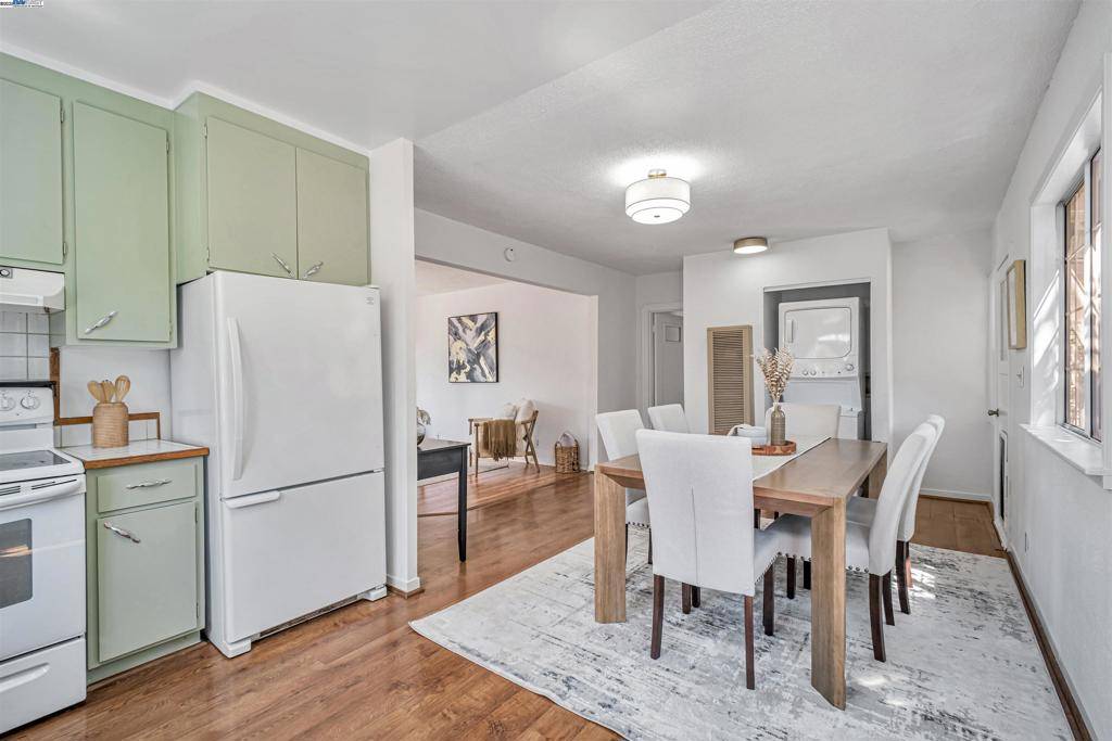 Castro Valley, CA 94546,3780 Somerset Ave
