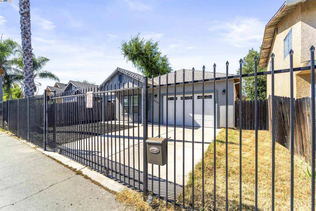 Sacramento, CA 95820,3701 21St Ave