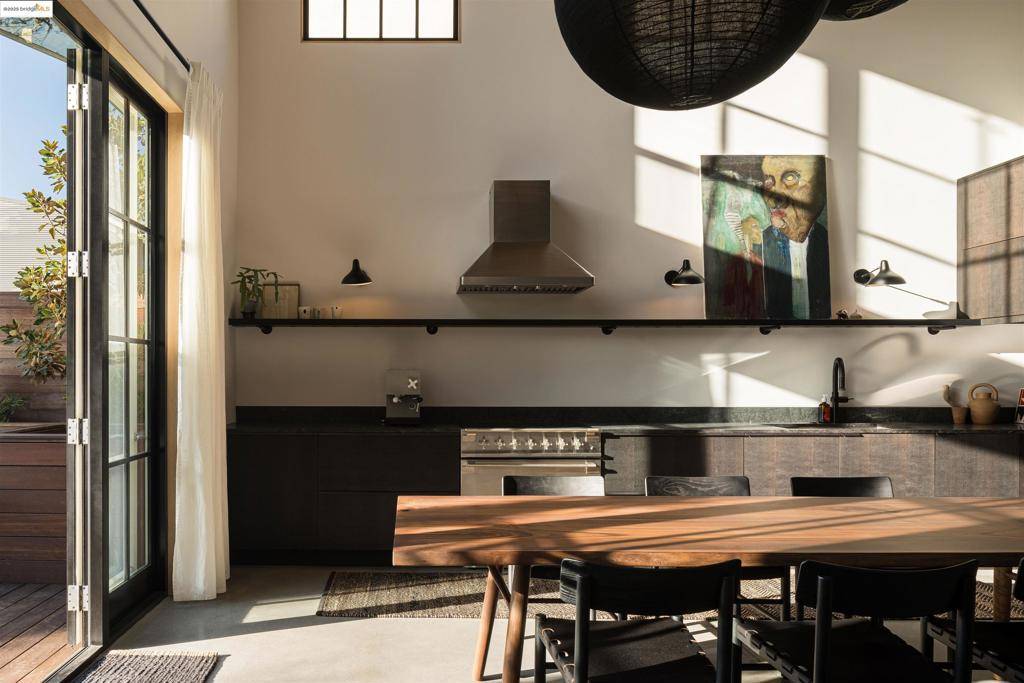 Berkeley, CA 94710,1818 5Th