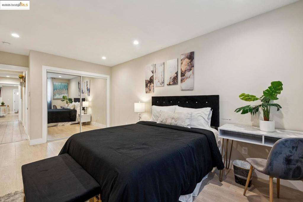 San Francisco, CA 94124,1537 Revere AVE