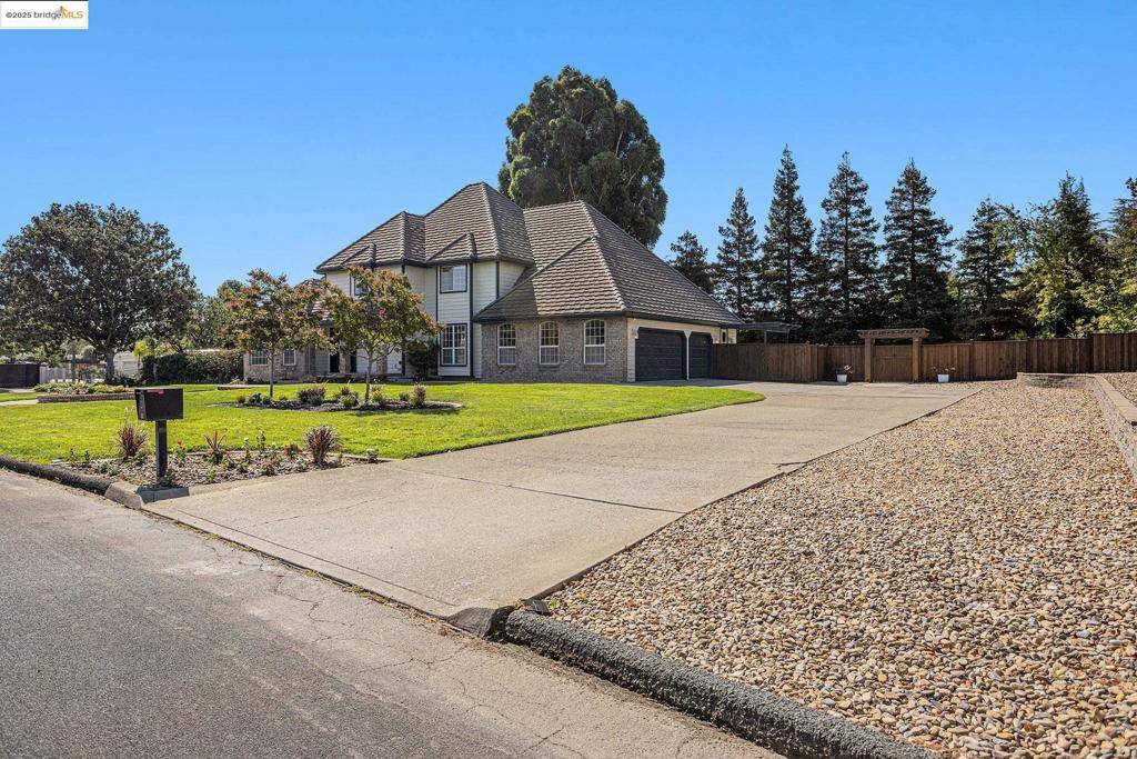 Oakley, CA 94561,15 Madeira Ct