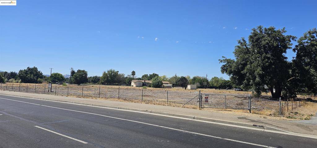 Brentwood, CA 94513,Sand Creek Road