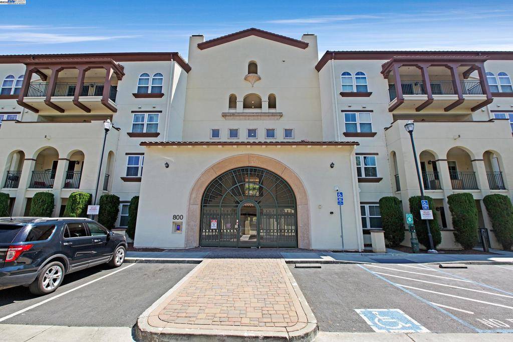 Milpitas, CA 95035,800 S Abel St #303