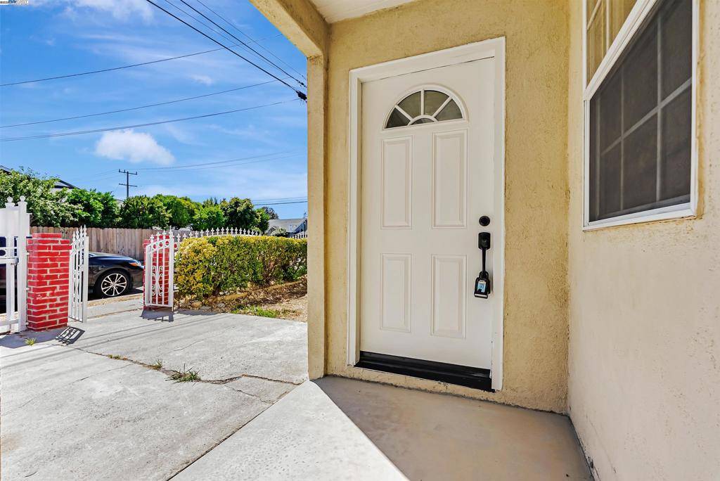 San Pablo, CA 94806,1111 Stonington Ave