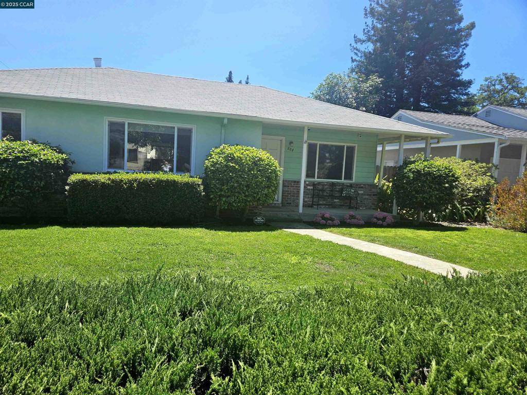 Lafayette, CA 94595,884 Juanita Dr