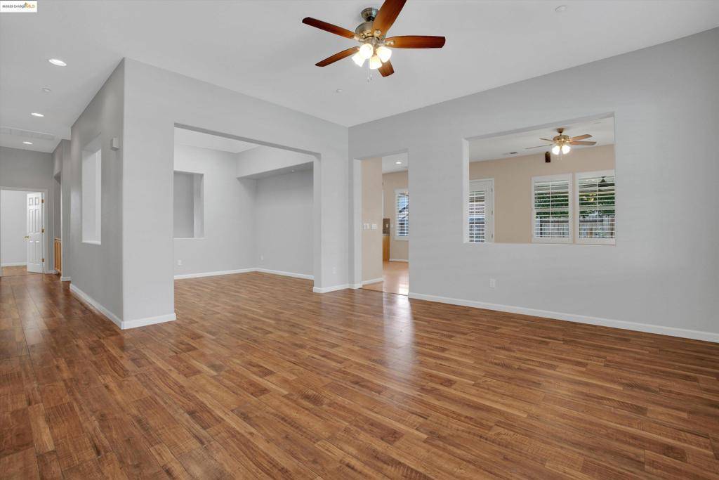 Brentwood, CA 94513,1414 Buckingham Dr