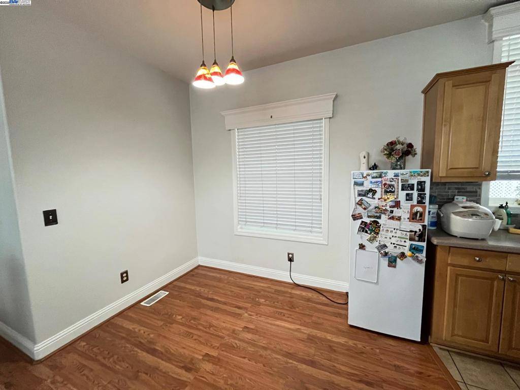 Hayward, CA 94544,29043 Windemere