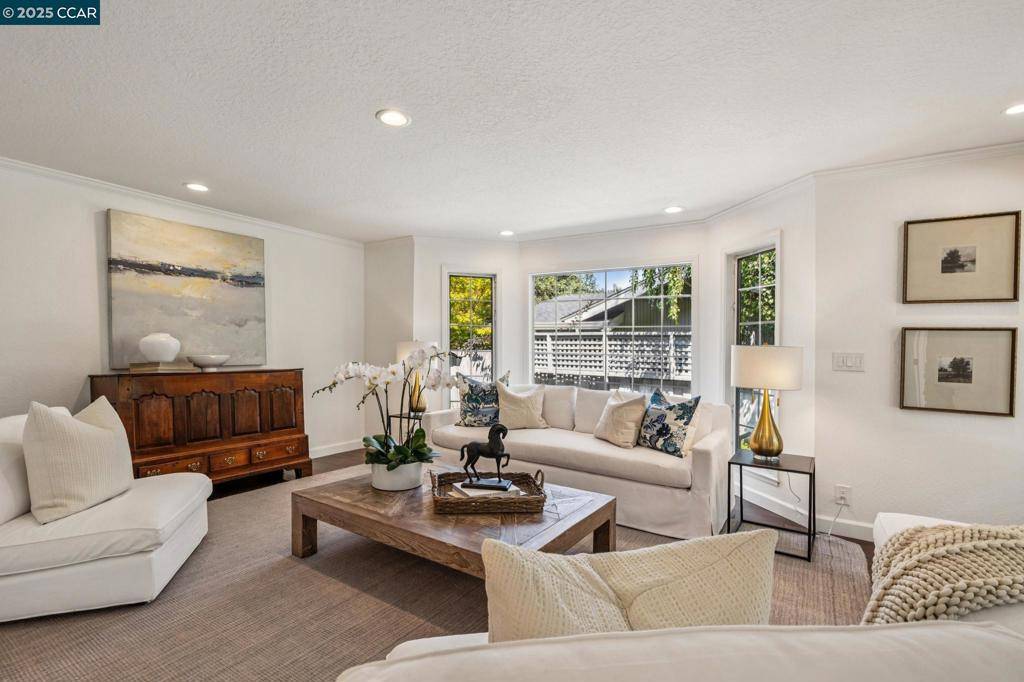 Lafayette, CA 94549-4702,1023 Ameno Court