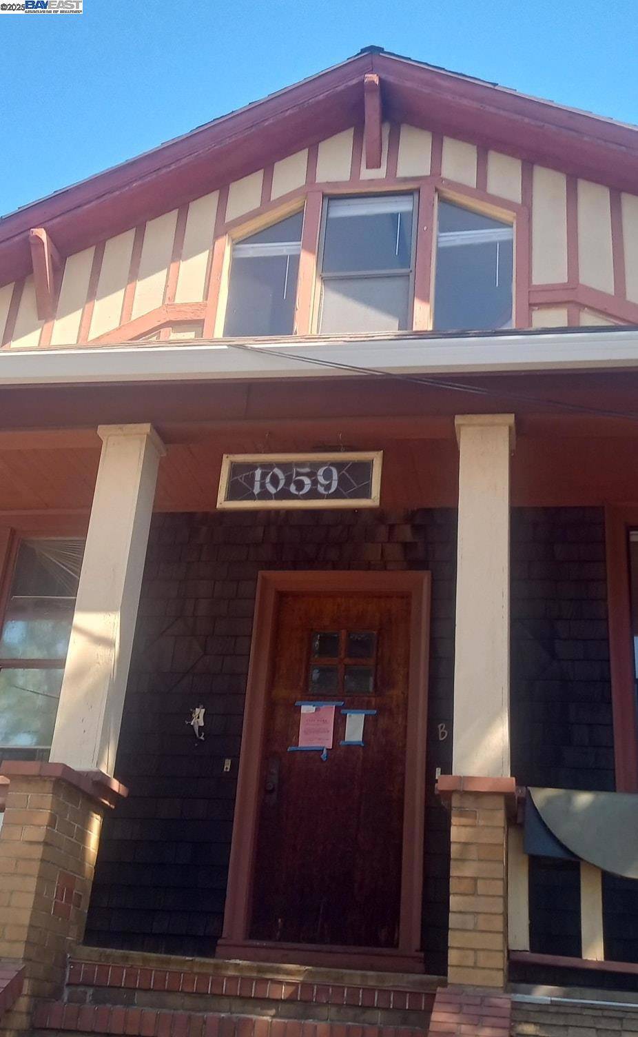 Alameda, CA 94501,1059 Santa Clara Ave