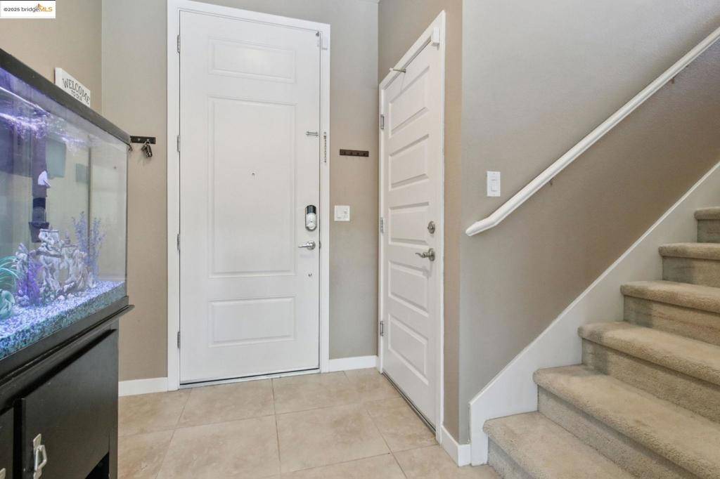 Oakley, CA 94561,124 Clear Lake Ct
