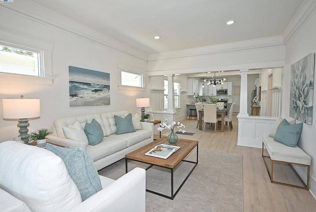 Oakland, CA 94601,3914 Aqua Vista St