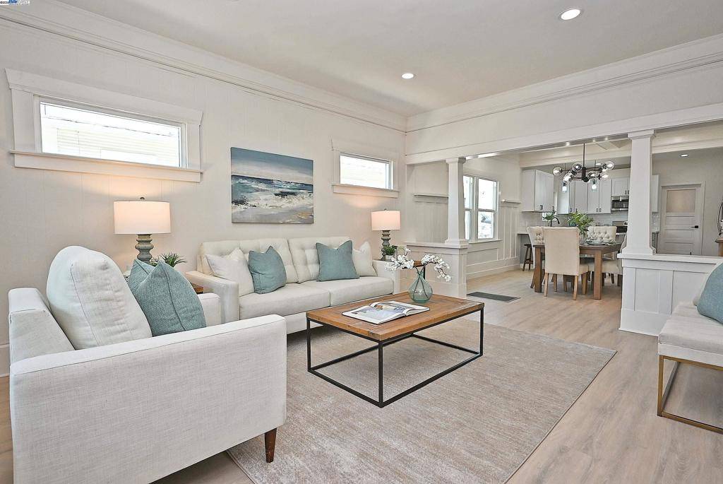Oakland, CA 94601,3914 Aqua Vista St