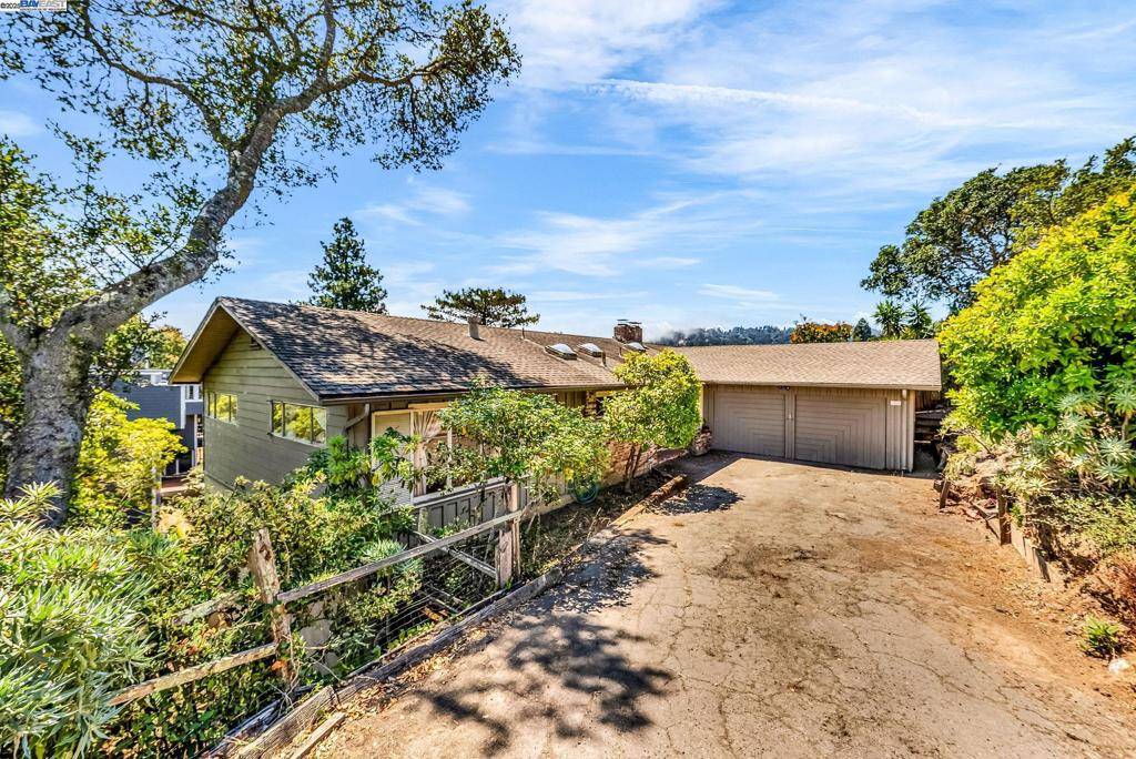 Mill Valley, CA 94941,75 Hillcrest Rd