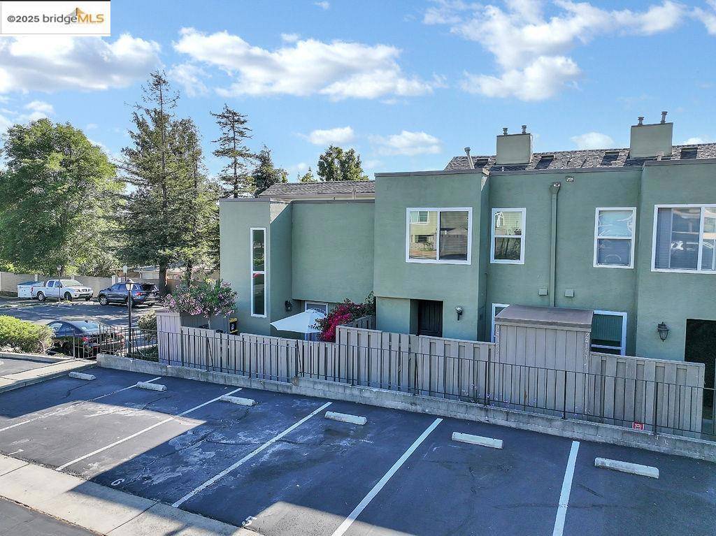 Hayward, CA 94541,24159 Dover Ln