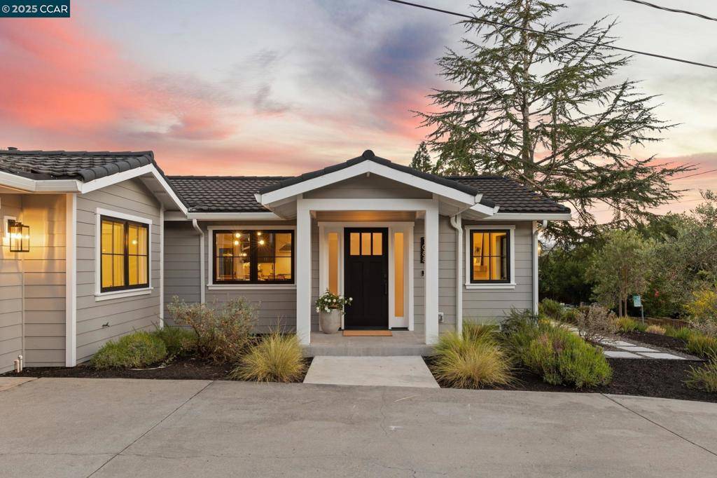 Lafayette, CA 94549,1088 Sierra Vista Way