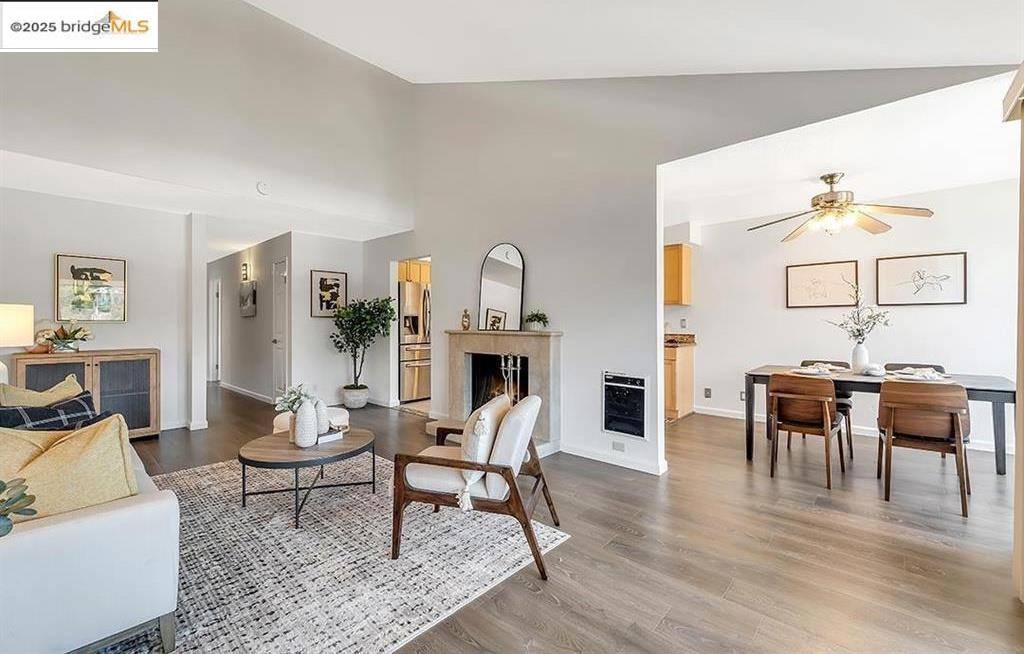 Oakland, CA 94611,77 Fairmount Ave #317
