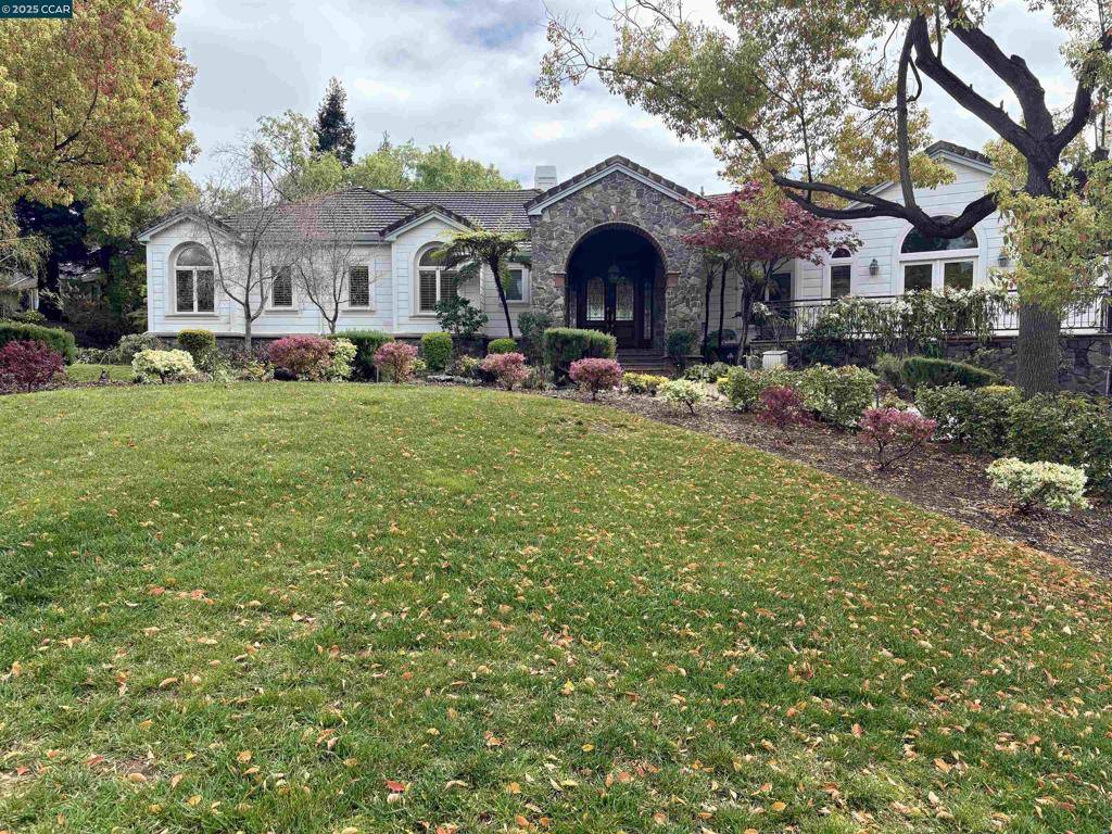 Lafayette, CA 94549,30 Crestview Ct