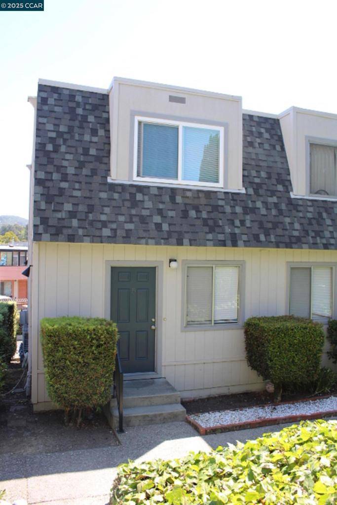 El Sobrante, CA 94803,4811 Appian Way