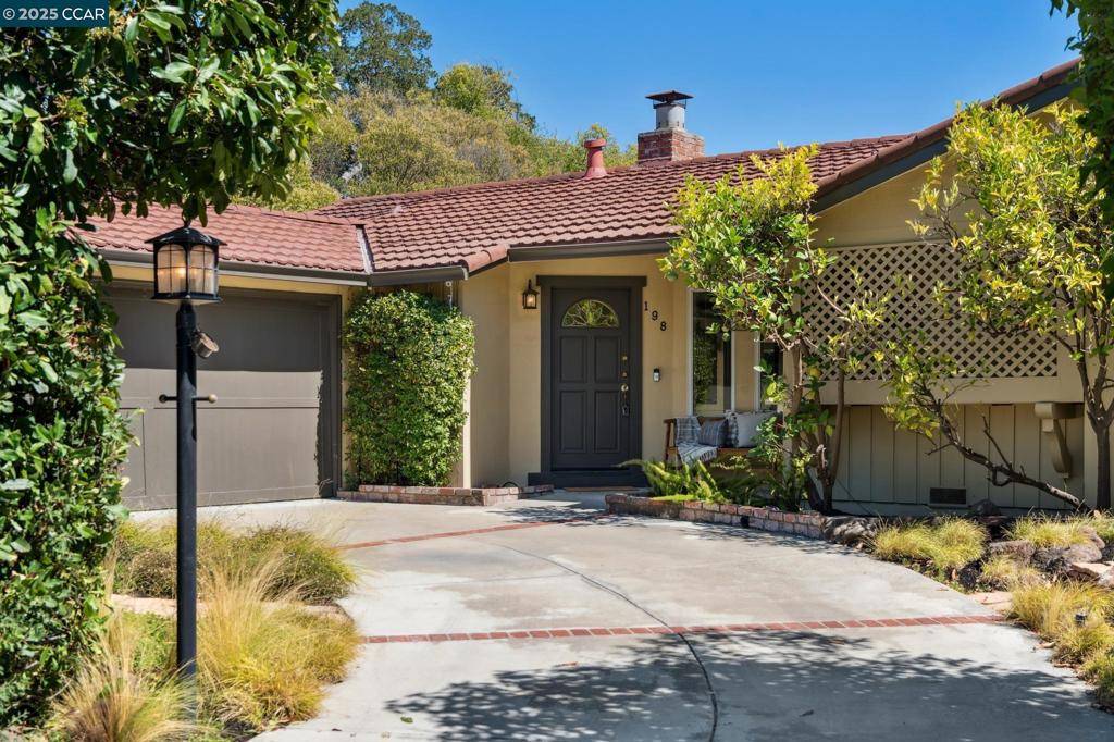 Walnut Creek, CA 94598,198 Russell Dr