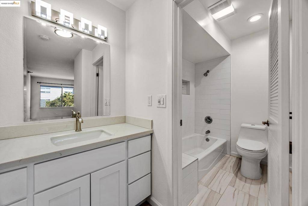 Richmond, CA 94804,1201 Melville Square #312