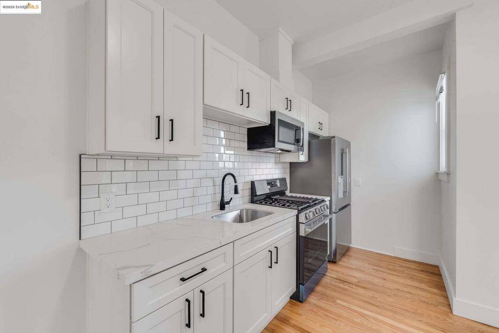 Oakland, CA 94607,1238 12th St