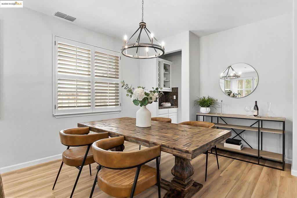 Brentwood, CA 94513,302 Mondavi Ln