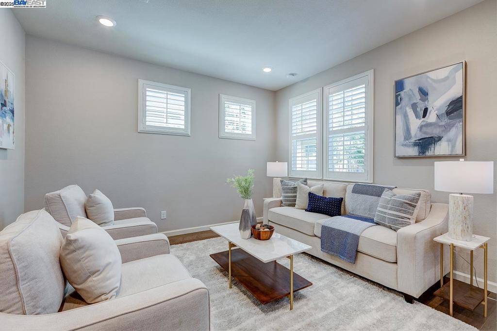 Hayward, CA 94545,1513 Sylvia St
