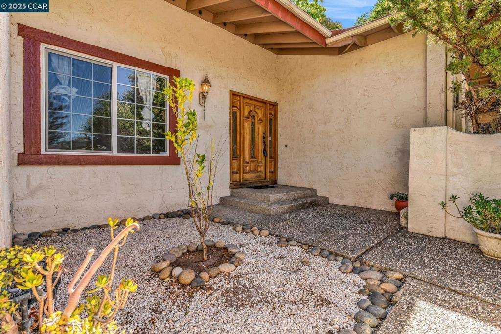 Walnut Creek, CA 94596,920 PALMER RD