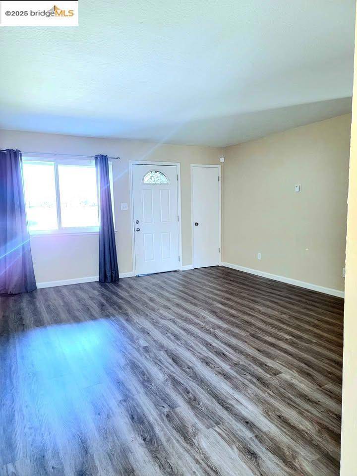 Pittsburg, CA 94565,305 W 13Th St