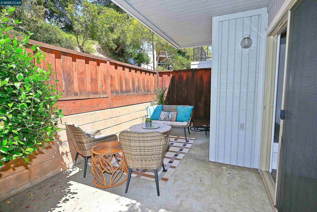 Martinez, CA 94553,105 VIA CABRERA LANE