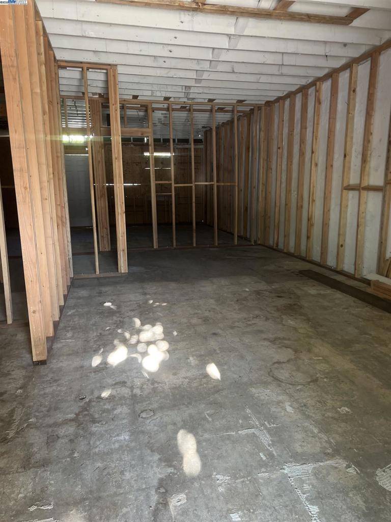 Vallejo, CA 94590,128 TUOLUMNE ST