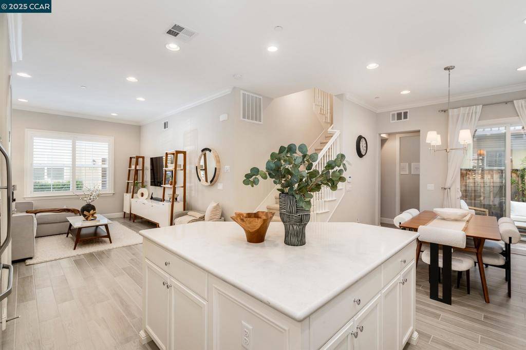 San Ramon, CA 94582,5110 Rowan Dr