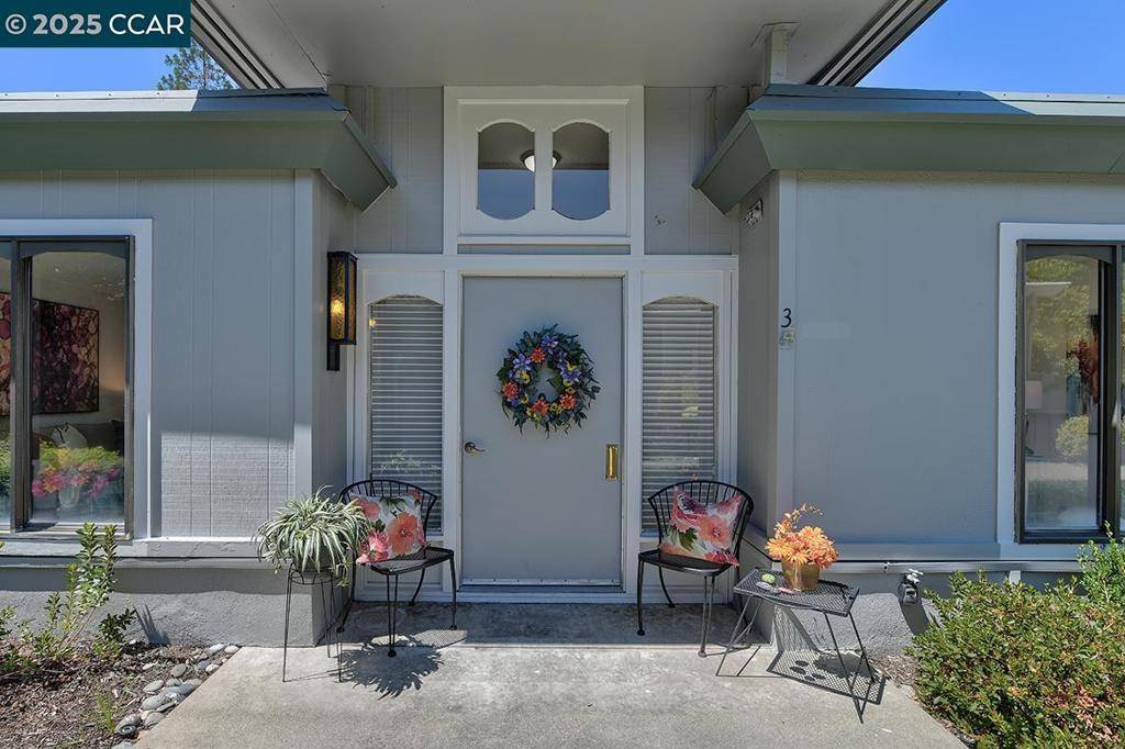 Walnut Creek, CA 94595,1517 Oakmont #3